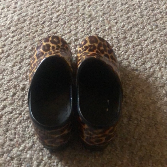 Sanita leopard clog size 37 EUC - Picture 5 of 6